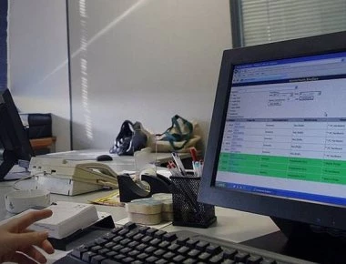 Taxis: Οι αλλαγές στη σύνδεση με Αστυνομία και Ληξιαρχεία